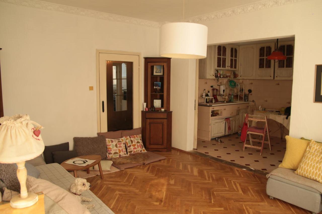 Elie'S Home Várna Kültér fotó